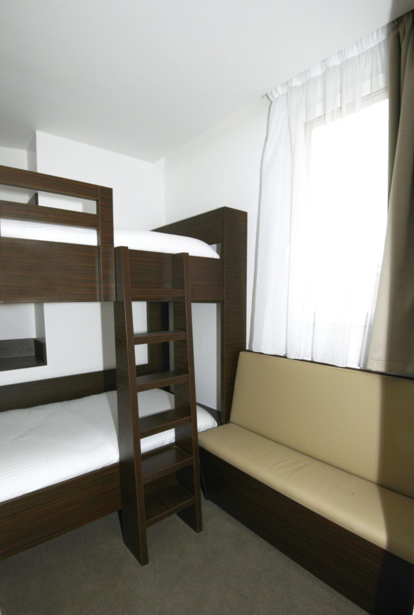 Hotel Annexe Nicea Zewnętrze zdjęcie