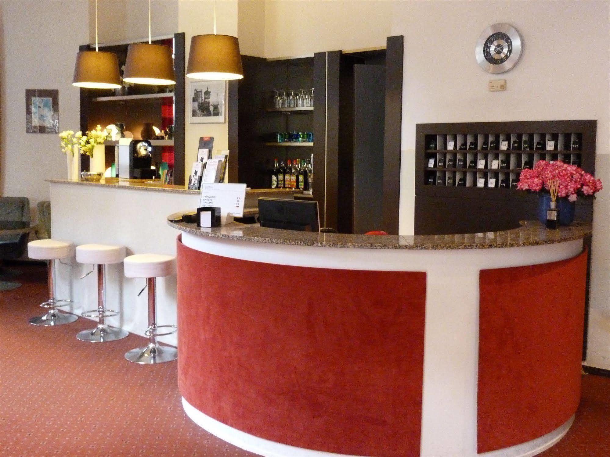Hotel Annexe Nicea Zewnętrze zdjęcie