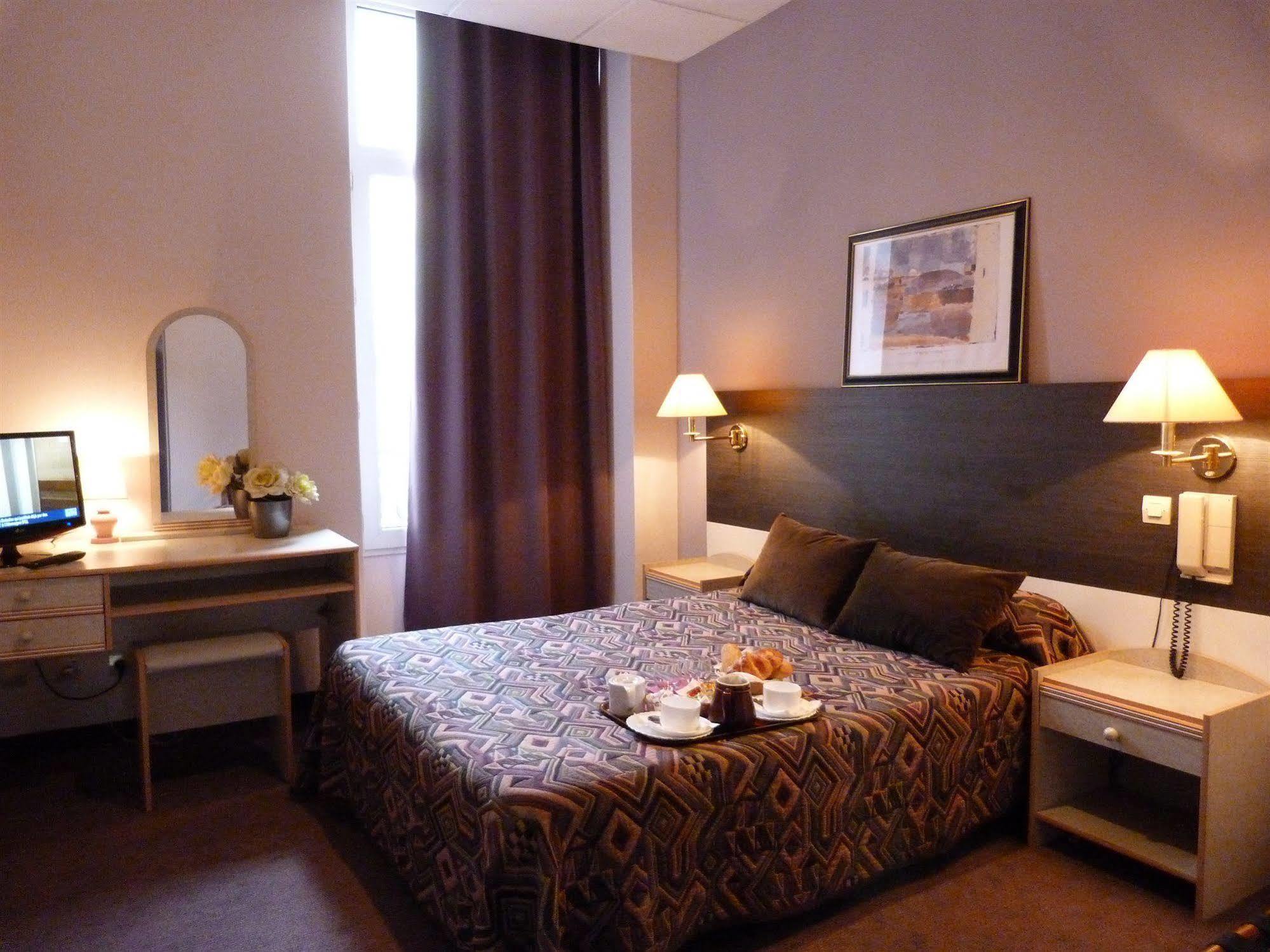 Hotel Annexe Nicea Zewnętrze zdjęcie